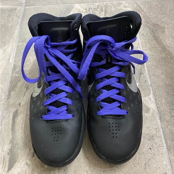 Nike Hyperdunk 2010 Women’s Size 8 - Picture 2 of 9